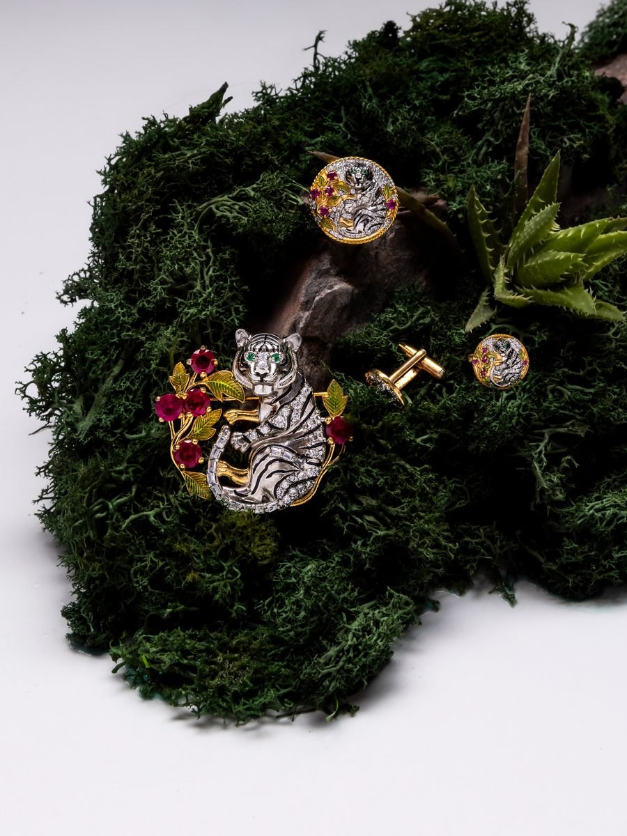 Finished Tiger brooch and cufflink set, ruby, emerald and diamond